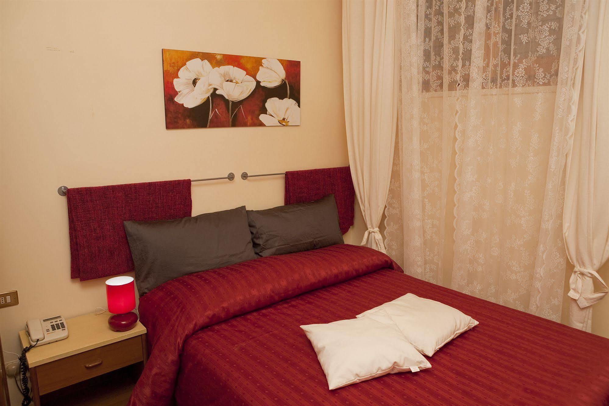 Hotel Centro Campi Bisenzio Esterno foto